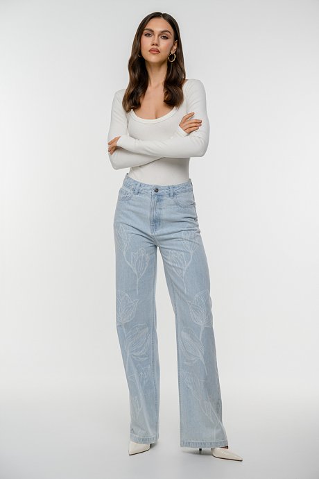Wide leg ντένιμ με φλοράλ print