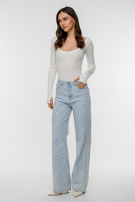Wide leg ντένιμ με φλοράλ print
