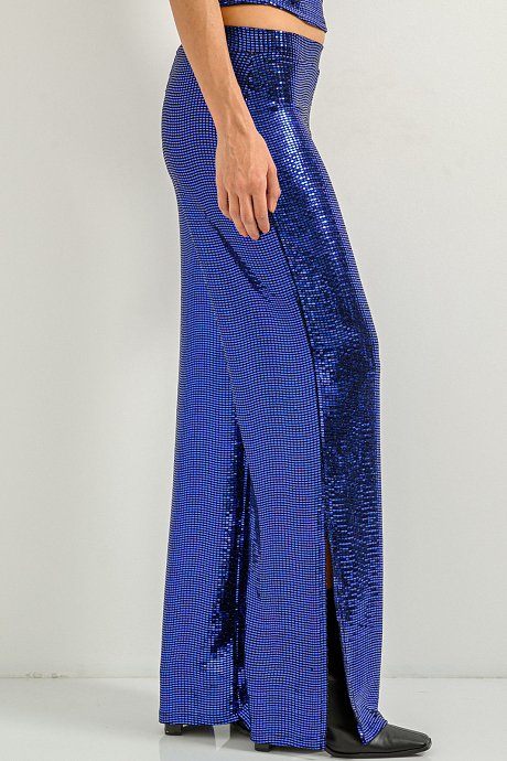 Wide leg trousers with shinny and cut out details