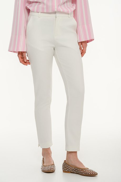 Chinos trousers