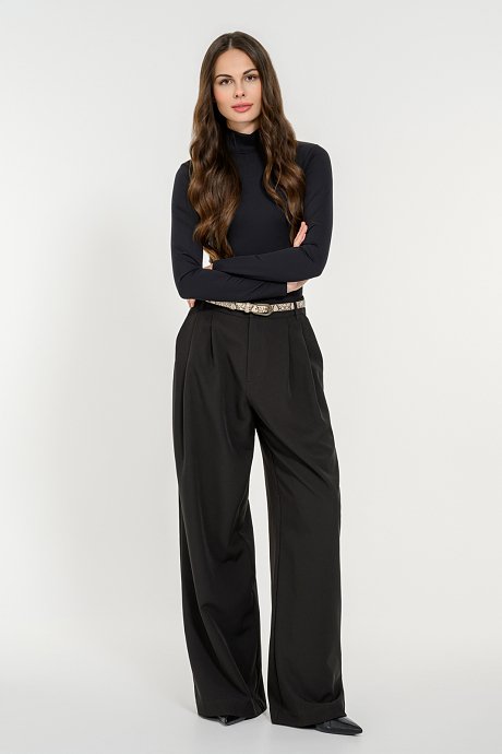 Wide leg παντελόνι με πιέτες