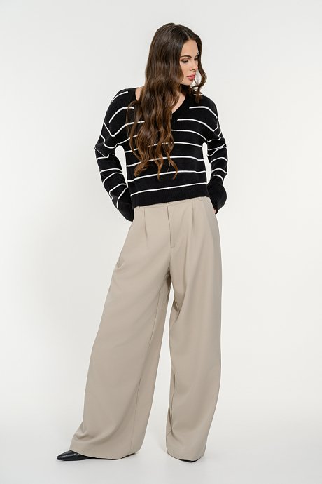Wide leg παντελόνι με πιέτες