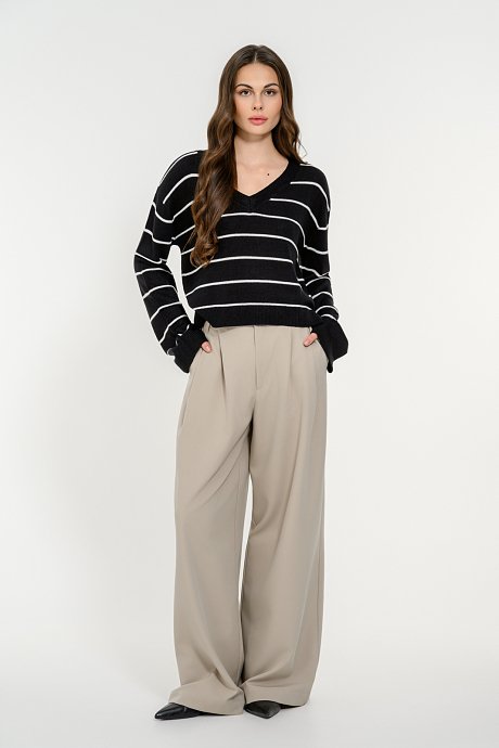 Wide leg παντελόνι με πιέτες