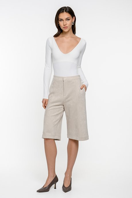 Long suede bermuda shorts