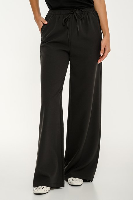 Barrel trousers with elastic waistband