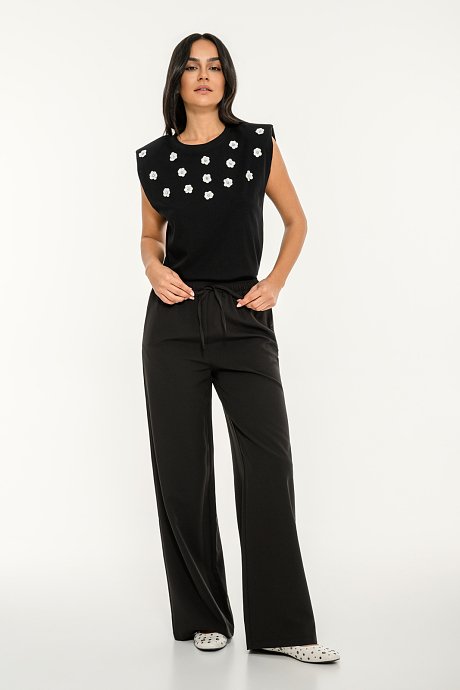 Barrel trousers with elastic waistband