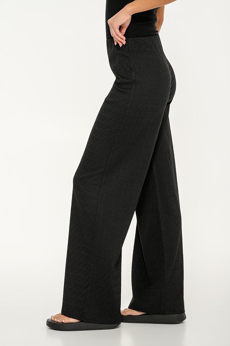 Wide leg trousers with elastic waistband