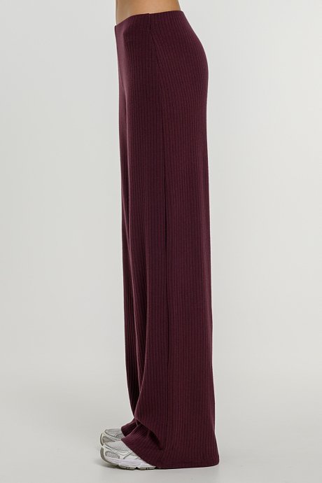 Wide leg ribbed trousers
