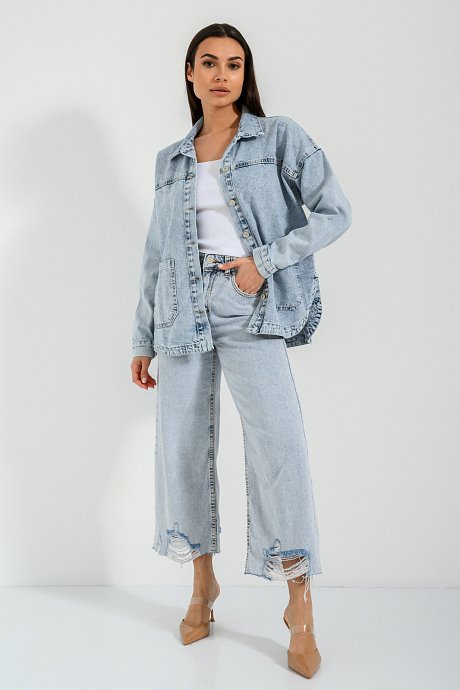 Denim cullotes with loose threads
