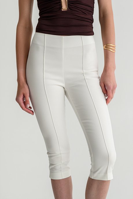 White capri pants with seam details