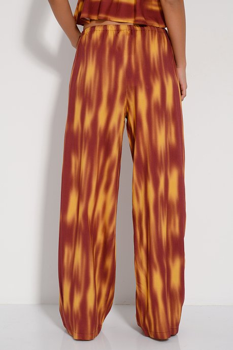 Wide leg παντελόνι με tie dye print