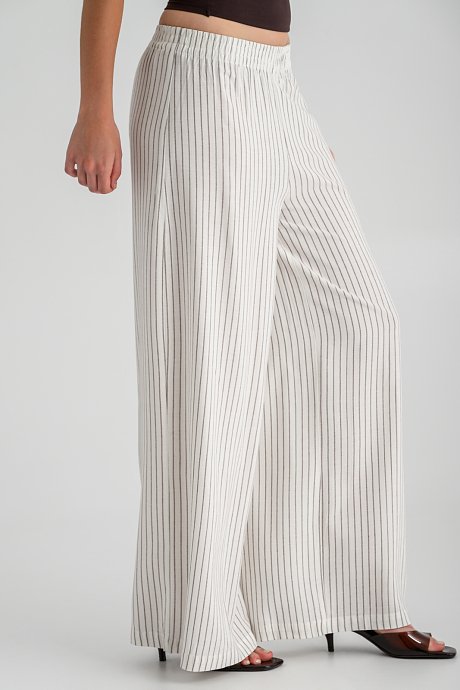 Wide leg παντελόνα με ρίγες και λάστιχο