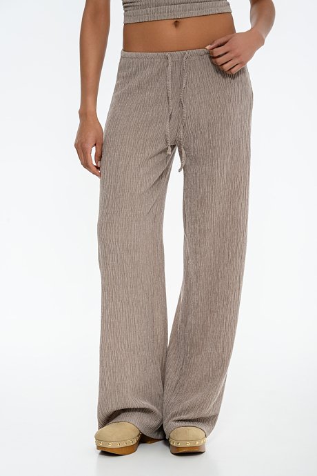 Wide leg γκοφρέ παντελόνα με λάστιχο