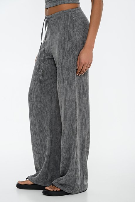 Wide leg γκοφρέ παντελόνα με λάστιχο