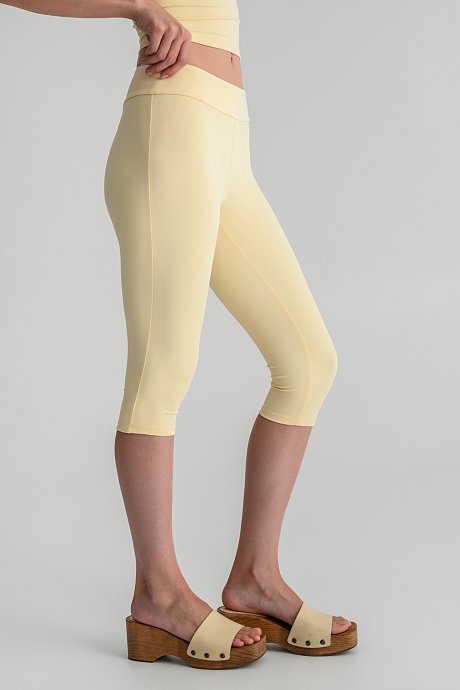 Sports capri leggings
