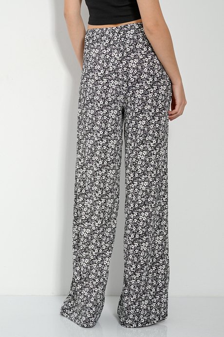 Wide leg φλοράλ παντελόνα