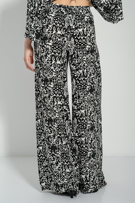 Wide leg παντελόνα με print
