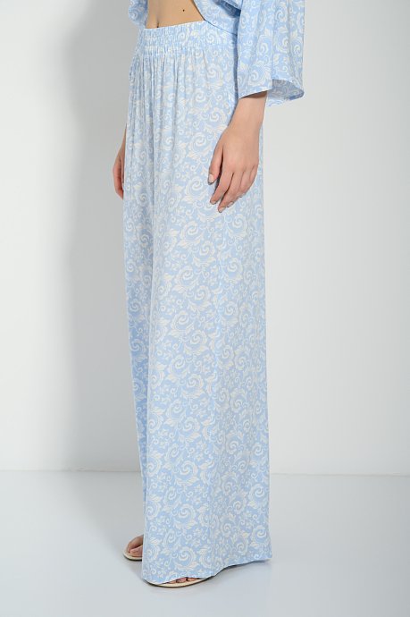 Wide leg παντελόνα με λαχούρια