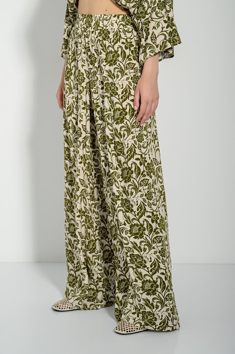Φλοράλ wide leg παντελόνα