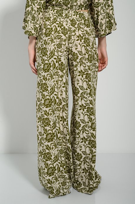 Φλοράλ wide leg παντελόνα