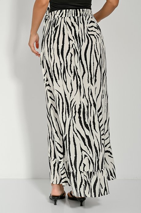 Midi κρουαζέ φούστα με zebra print