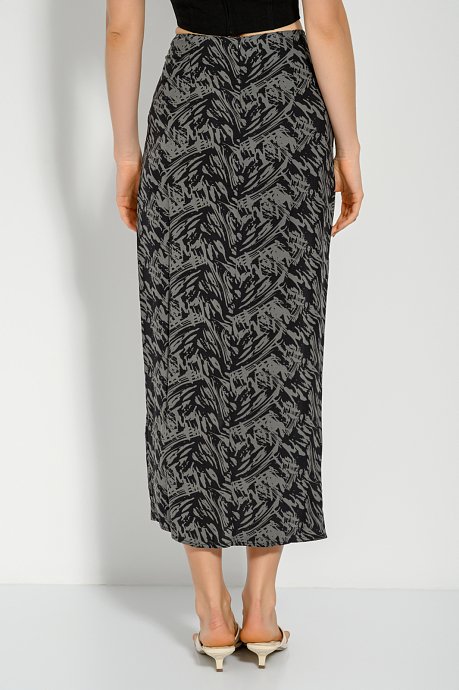 Midi skirt with print and front slit