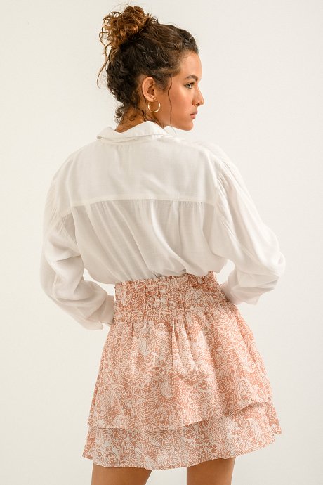 Mini ruffled skirt with paisley print