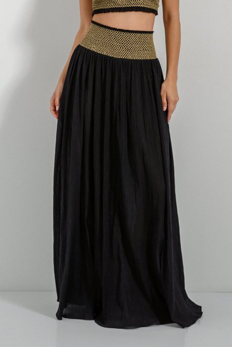 Maxi skirt with embroidered and shirring details