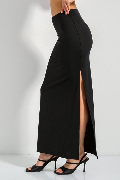 Maxi lycra skirt with cut out detail