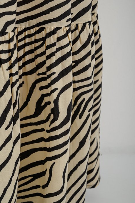 Maxi φούστα με zebra print και ασορτί ζώνη