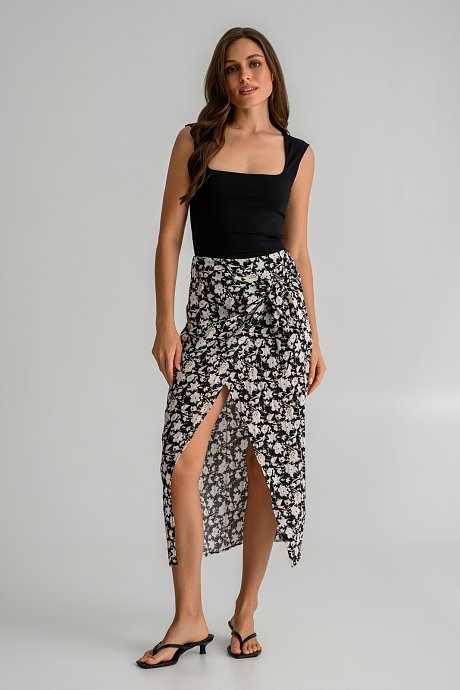 Midi floral skirt with front opening and wrap-style tie