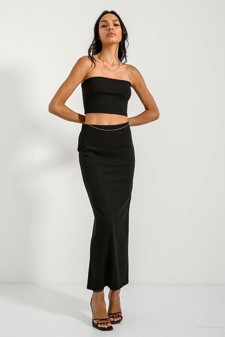 Ribbed maxi skirt with cut out detail