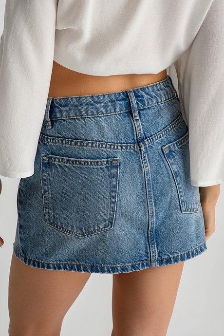 Mini crossover denim skirt