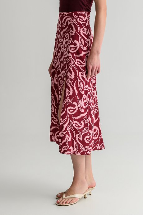 Midi paisley skirt with front slit