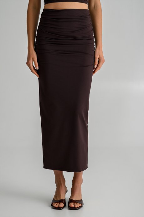 Maxi lycra skirt with shirring details and back slit