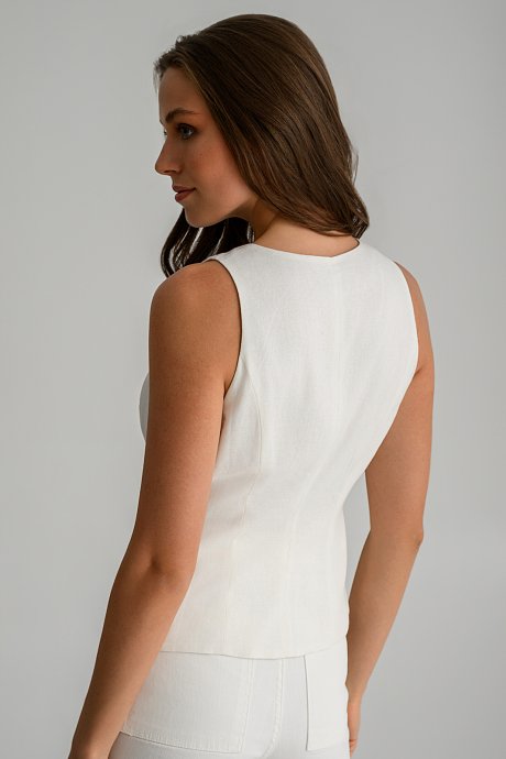 Linen fitted vest
