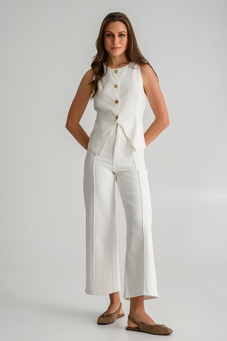 Linen fitted vest