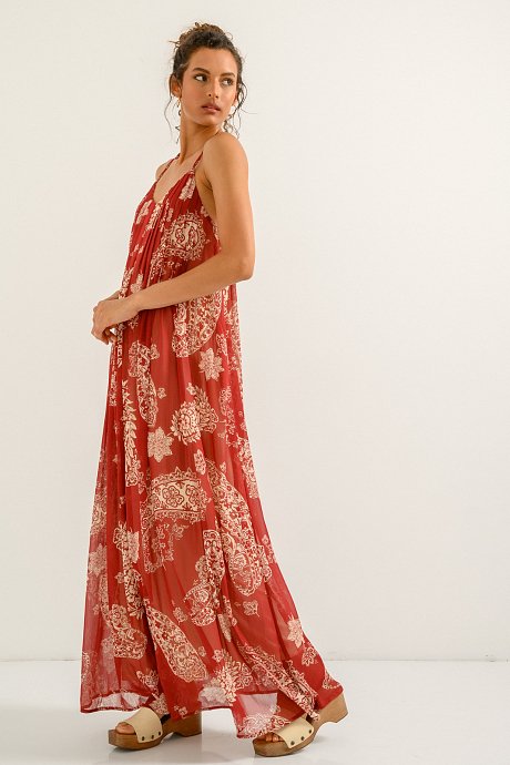 Maxi paisley dress with open back