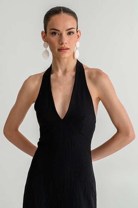 Midi rustic halter dress with slit detail on the back