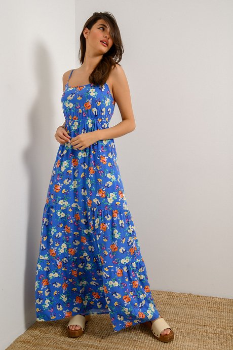Maxi floral dress with back tying
