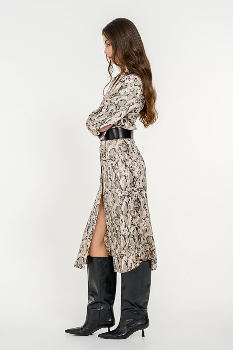 Midi σεμιζιέ φόρεμα με snake print και άνοιγμα