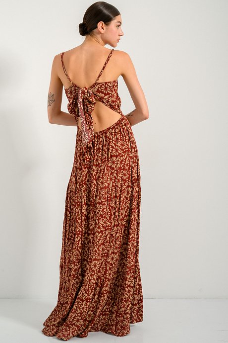 Maxi floral dress with cut out detail