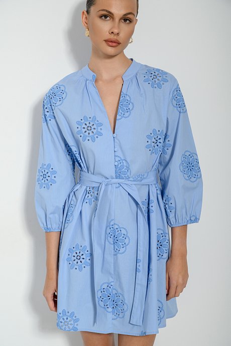 Μίνι broderie φόρεμα με διάτρητα σχέδια