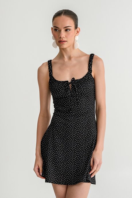 Mini sleeveless polka dot dress