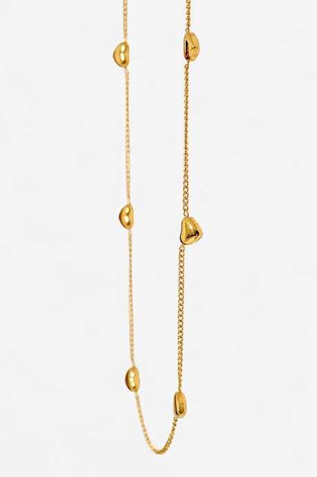 Chain necklace with heart charms