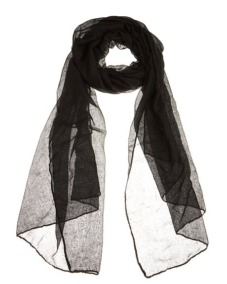 Monocrome scarf