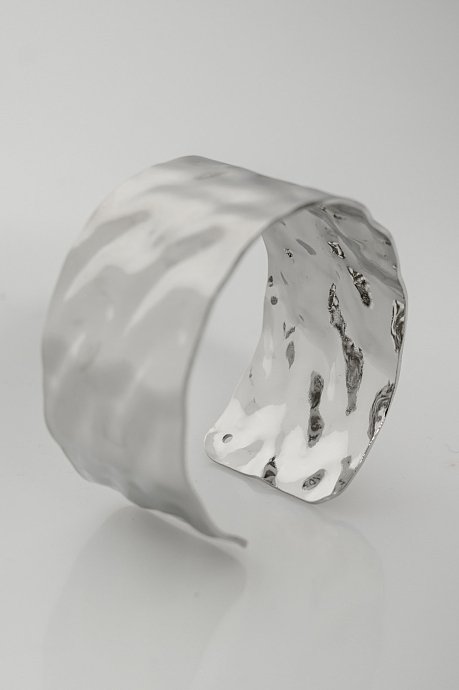 Wide cuff bracelet