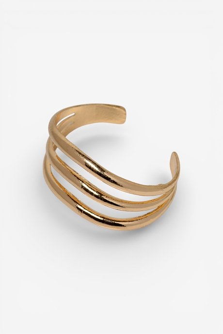 Metallic wavy cuff bracelet