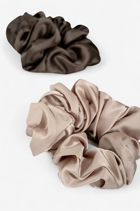 Σετ 3 scrunchies λαστιχάκια μαλλιών με σατινέ υφή
