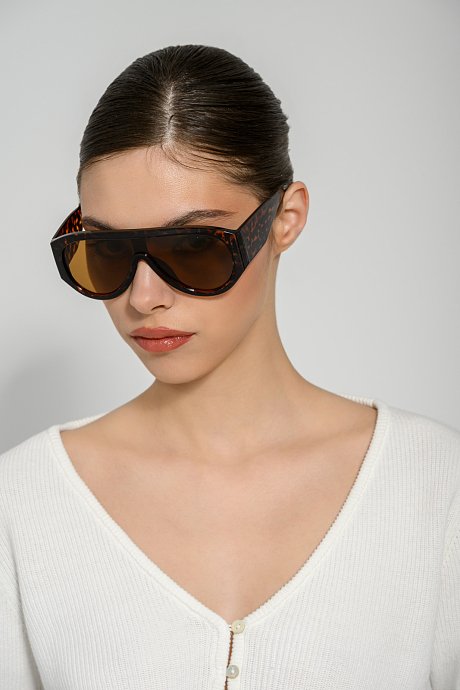 Shield tortoiseshell sunglasses